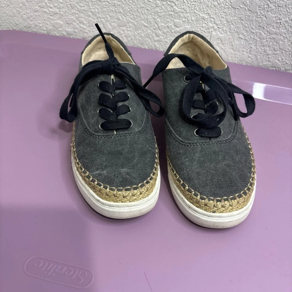 UGG Gray and Tan Flats